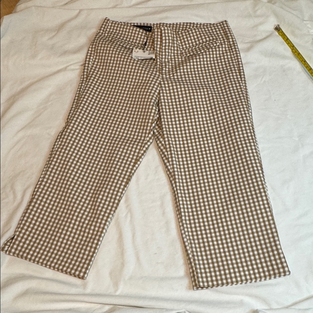 Zara Tan and White Gingham Pants Capri xs